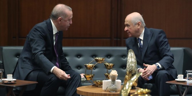 Cumhurbaşkanı Erdoğan, MHP Genel Başkanı Bahçeli ile bir araya geldi