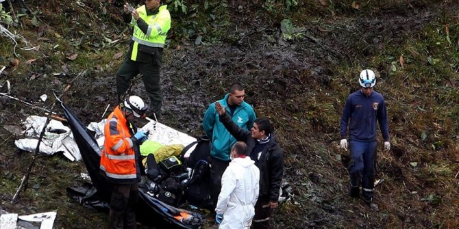 Bolivya'da otobüs uçuruma yuvarlandı: 21 ölü, 20 yaralı
