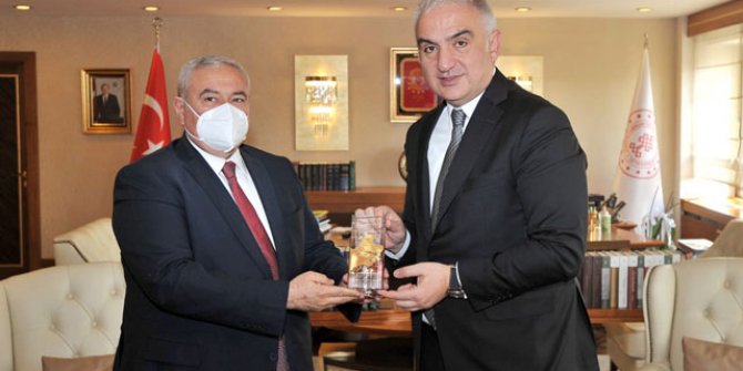 Turizmde üç talep: Aşı, kısa çalışma ödeneği ve yabancı personel