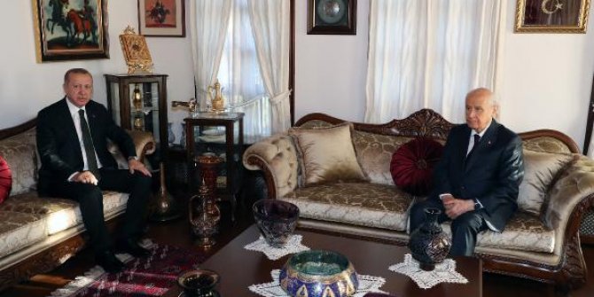 Cumhurbaşkanı Erdoğan'dan, Bahçeli'ye evinde ziyaret