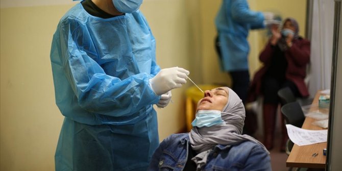 İsrail’in aşı konusunda görmezden geldiği Batı Şeria’da tehlike çanları çalıyor