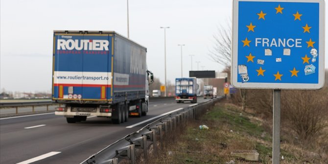 Fransa'nın Calais kenti İngiltere için AB'nin yeni sınır kapısı haline geldi
