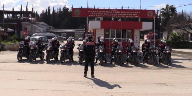 Hatay’da polis ekiplerinden 21 noktada asayiş ve trafik denetimi