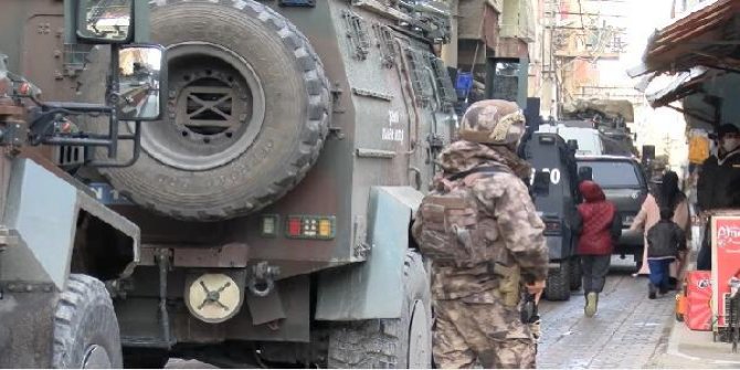 Terör örgütü PKK'ya destek veren derneğe operasyonda 7 tutuklama
