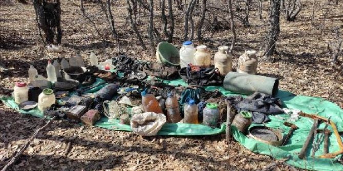 Tunceli'de, teröristlerin sığınağı kullanılamaz hale getirildi