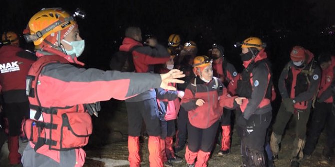 Bursa'da, 35 saattir haber alınamayan kişi için arama- kurtarma çalışması başlatıldı