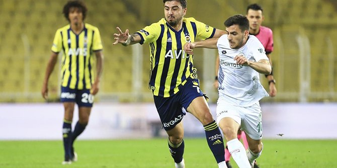 Fenerbahçe Süper Lig'de yarın Konyaspor'a konuk olacak