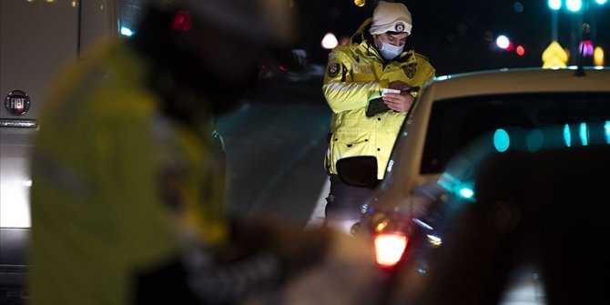İstanbul'da koronavirüs salgınıyla mücadele kapsamında 3 günde 281 bin 677 denetim gerçekleştirildi