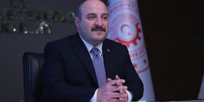 Bakan Varank açıkladı akıllı telefon test üretimi başladı