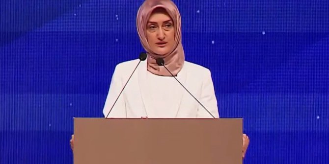 KADEM Başkanı Gümrükçüoğlu 'Kadın Haklarına Dair İlkeler Bildirgesi'ni açıkladı