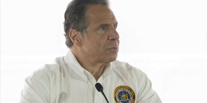 Taciz iddialarının ardından New York Valisi Andrew Cuomo hakkında azil tasarısı