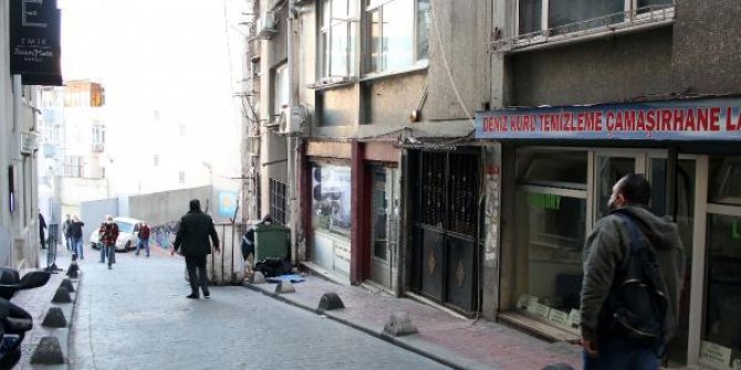 Beyoğlu'nda trans bireyin yüzüne tuz ruhu atıldı