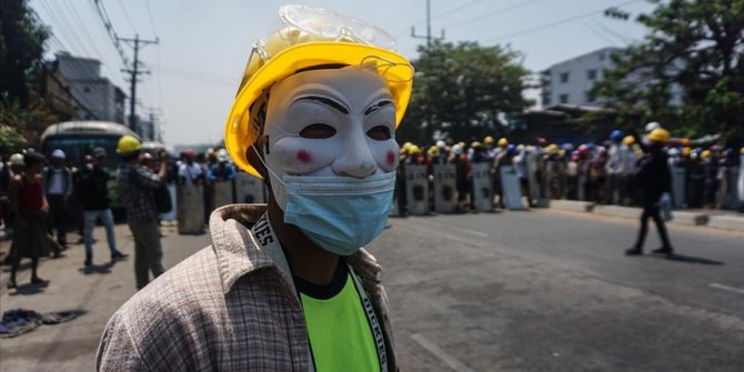 BM Güvenlik Konseyi'nden, darbenin ardından Myanmar'a ilk kez kınama geldi