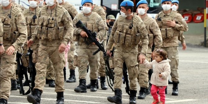Suriye'nin Afrin bölgesinde görev yapan jandarma komando birliği Elazığ'a döndü