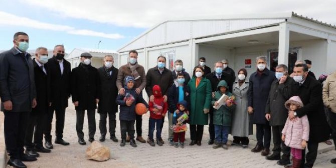 Deprem Araştırma Komisyonu'ndan Elazığlı depremzedelere ziyaret