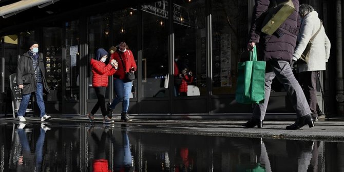 Fransa'da son 24 saatte 29 bin 759 Kovid-19 vakası belirlendi