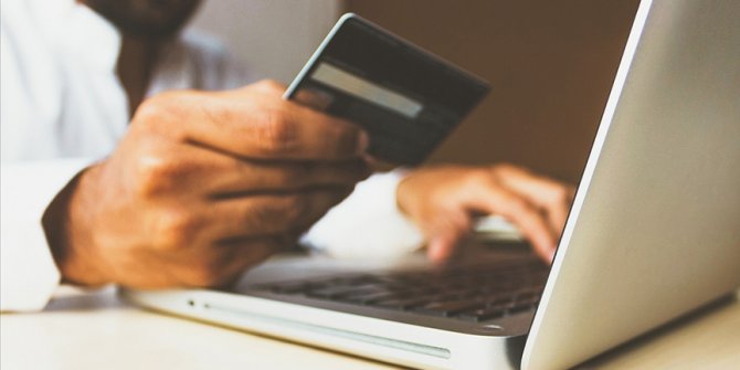Emniyet internetten alışveriş yapanları güvenlik konusunda uyardı