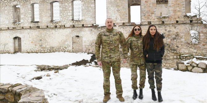 Azerbaycan Cumhurbaşkanı Aliyev, Ermenistan işgalinden kurtarılan Fuzuli ve Hocavend'i ziyaret etti