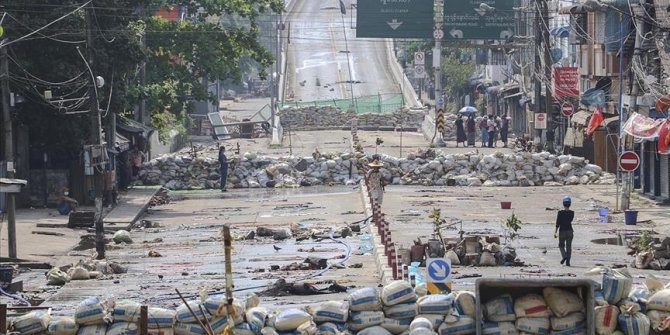 Myanmar'da bugünkü protestolarda en az 8 kişi yaşamını yitirdi
