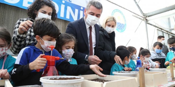 Ata tohumları toprakla buluştu