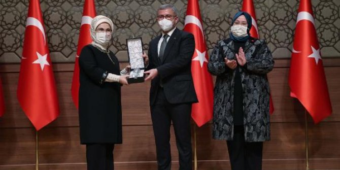Emine Erdoğan: 'Engelli' kelimesini, eksiklikler olarak düşünmeyelim lütfen