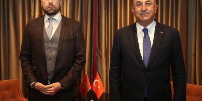 Dışişleri Bakanı Çavuşoğlu, Karadağ'lı mevkidaşı ile Brüksel'de biraraya geldi
