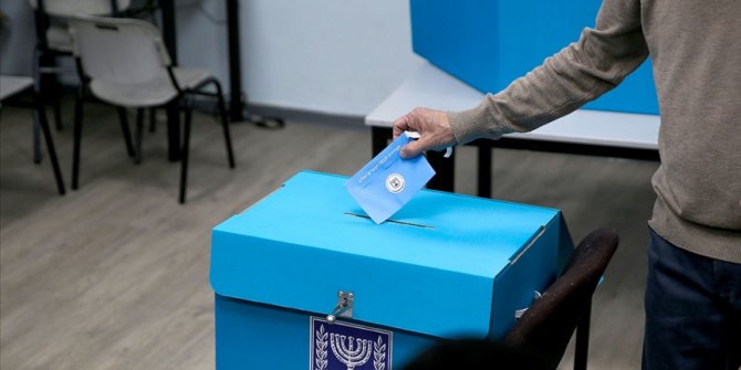 İsrailli seçmenler 2 yıl içinde dördünce kez sandık başında