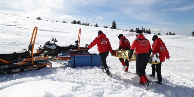 Ilgaz Dağı'nda çığ ve kurtarma tatbikatı yapıldı