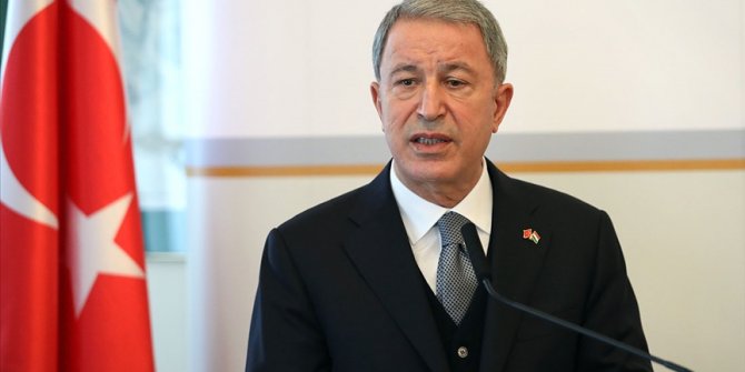 Bakan Akar ve TSK komuta kademesi 1995 rakımlı Namaz Dağı'nda!
