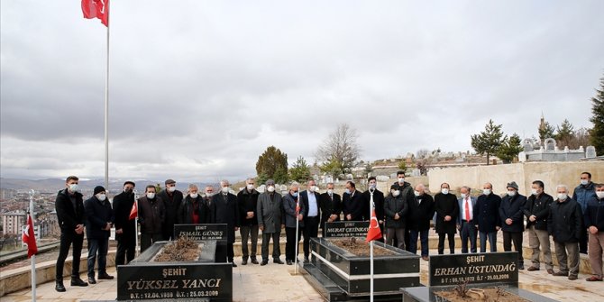 Muhsin Yazıcıoğlu ve beraberindekiler, vefatlarının 12. yılında Sivas'ta anıldı