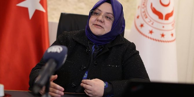 Bakan Selçuk: Çocuklarımıza dair en önemli ödevimiz onların sağlıklı ve güven dolu bir ortamda yetişmelerini sağlamak