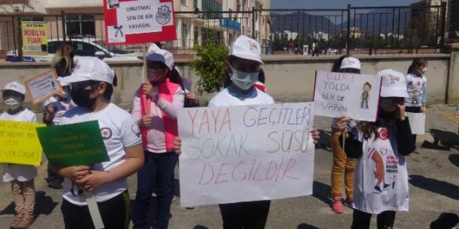 Aydın'da 'Yaya Önceliği Kırmızı Çizgimizdir' etkinliği düzenlendi