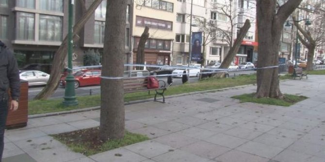 Taksim Gezi Parkı'nda bankta unutulan çanta polisi harekete geçirdi