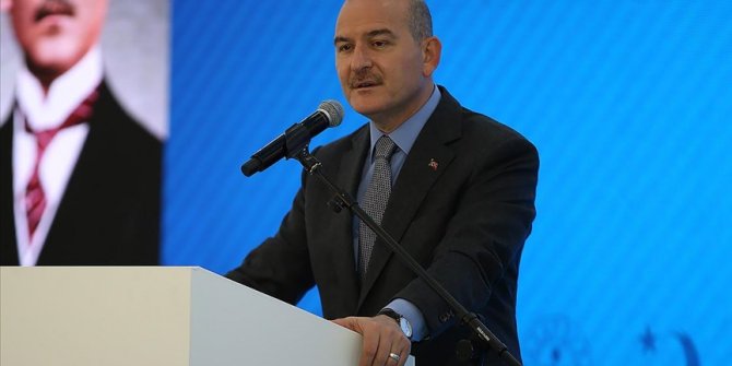 İçişleri Bakanı Soylu: Yakalanan düzensiz göçmen sayısı salgın etkisiyle 2021'de 22 bin 115 olarak gerçekleşmiştir