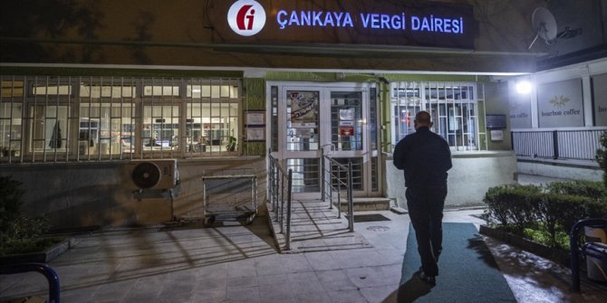 Vergi daireleri bugün saat 21.00'e kadar açık kalacak