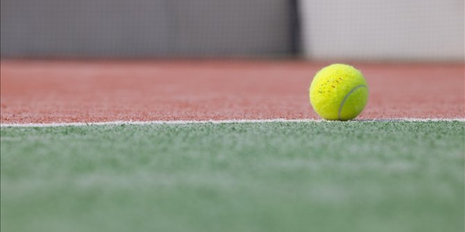 Miami Açık tek kadınlarda Barty ve Andreescu finalde