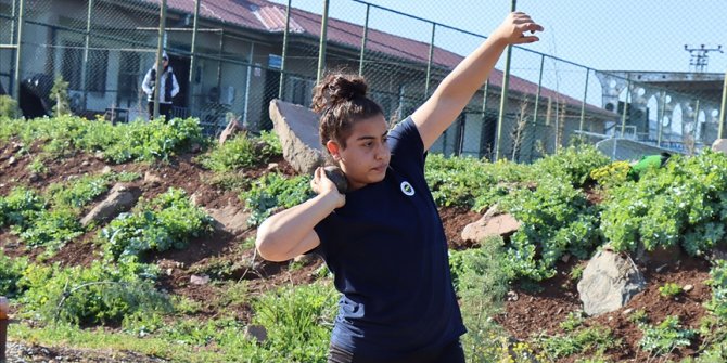 Gülle atmada 6 şampiyonluğu bulunan Özlem Tohumcu gözünü Avrupa'ya çevirdi