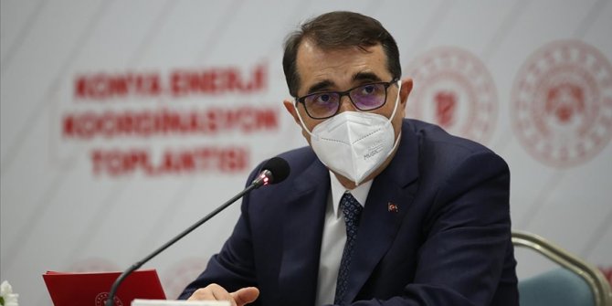 Bakan Dönmez'den kamu kurumlarında enerji verimliliği açıklaması