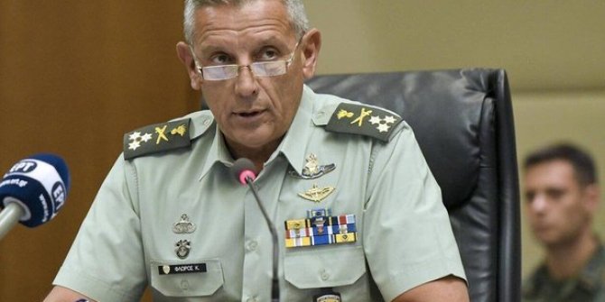 Yunan komutan haddini aştı