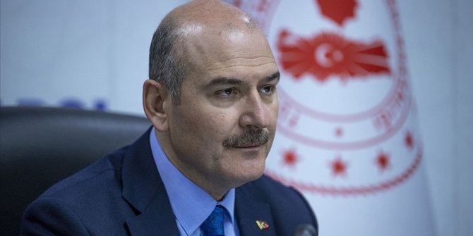 İçişleri Bakanı Soylu: Rütbesini üniformasını siyaset malzemesi yapmayanları daima şükranla yad ederiz