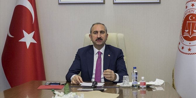 Bakan Gül: Bu ülkenin bekasını korumak demokrasiye saygıdan, hukuka bağlılıktan geçer