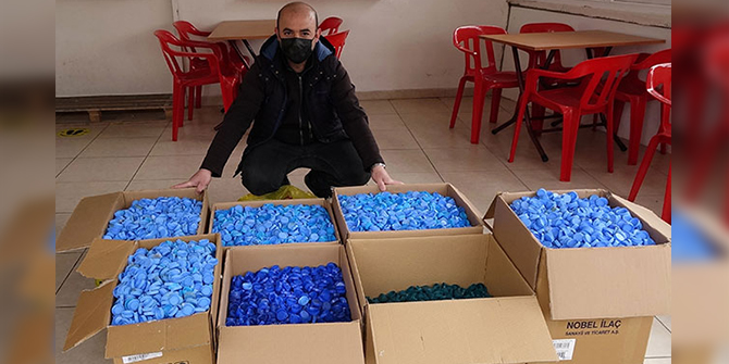 Plastik kapakla, 8 engelli tekerlekli sandalyeye kavuştu