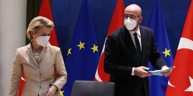 Uzmanlar, AB Komisyonu ve Konsey başkanlarının Türkiye'ye yoğun gündemle geleceğine işaret ediyor