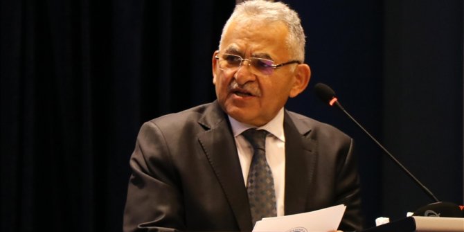 Kayseri Büyükşehir Belediye Başkanı Büyükkılıç'ın Kovid-19 testi pozitif çıktı