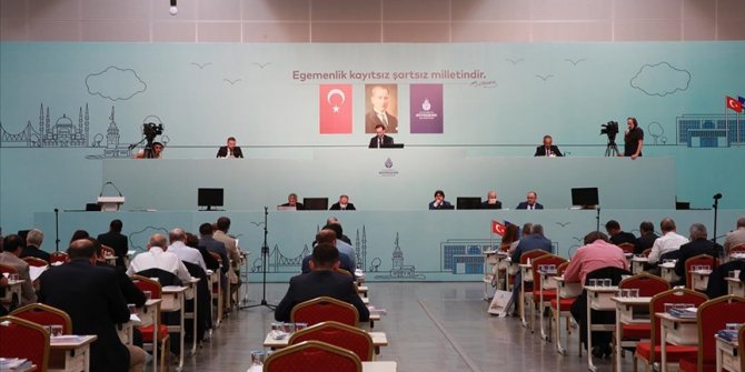 İBB nisan ayı meclis toplantıları ertelendi