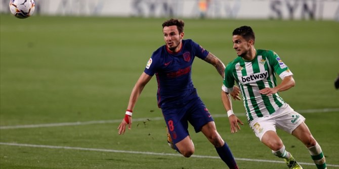 Real Betis deplasmanından beraberlikle dönen Atletico Madrid, liderliği geri aldı