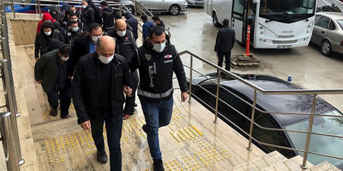 Zonguldak'ta, 15 FETÖ şüphelisi adliyede
