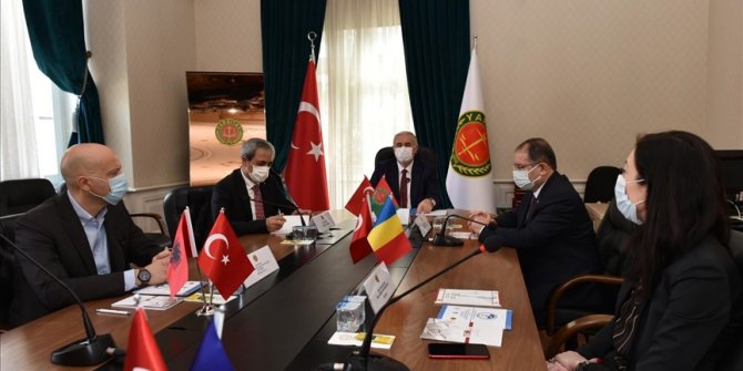 Yargıtay Başkanı Akarca, Güneydoğu Avrupa ülkelerinden gelen savcılarla görüştü