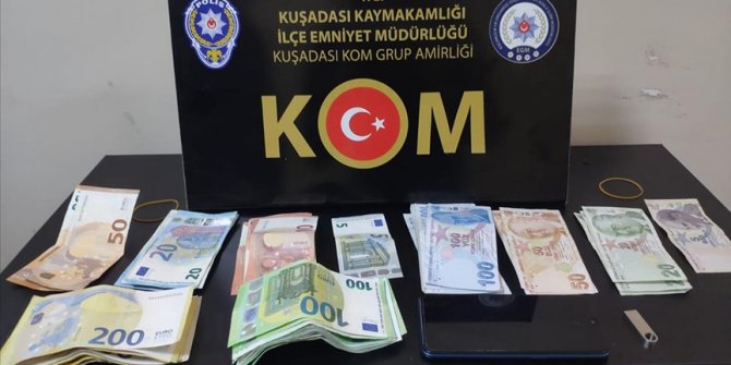 Aydın'da yurt dışına kaçma hazırlığında olan 2 FETÖ şüphelisi yakalandı