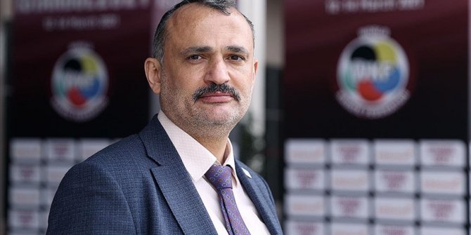 Türkiye Karate Federasyonu Başkanı Esat Delihasan vefat etti